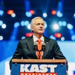 CHILE SEPULTA AL SOCIALISMO EN LAS URNAS Y ELIGE A JOSE ANTONIO KAST